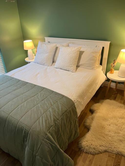 Cosy 2 Double Bed Apartment Swords Eksteriør billede